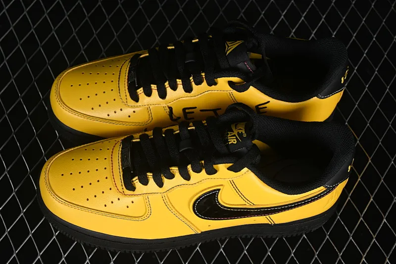 All categories Nk Air Force 1 Air Force series Nk Air Force 1 Low Air Force low-top GX foreign trade version Nike Air Force 1'07 Low Morant Air Force 1 low-top casual sneakers IQ2713-700